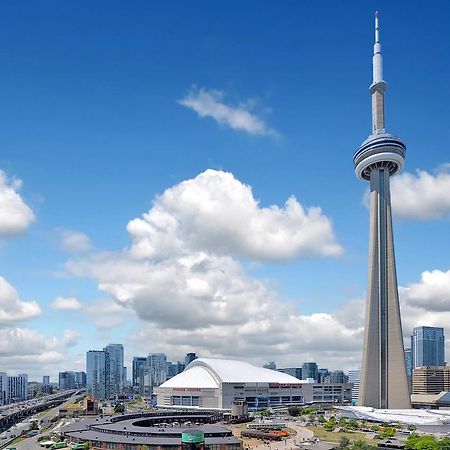 Napa Furnished Suites At Cn Tower & Maple Leaf Square Торонто Екстер'єр фото