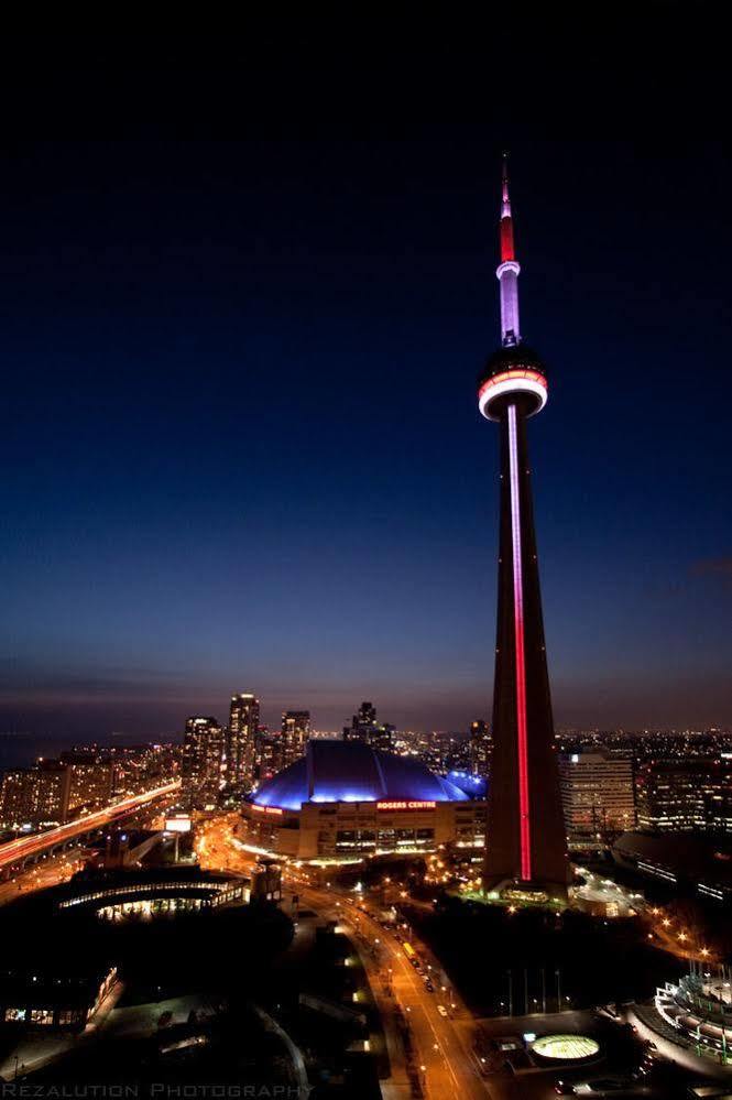 Napa Furnished Suites At Cn Tower & Maple Leaf Square Торонто Екстер'єр фото